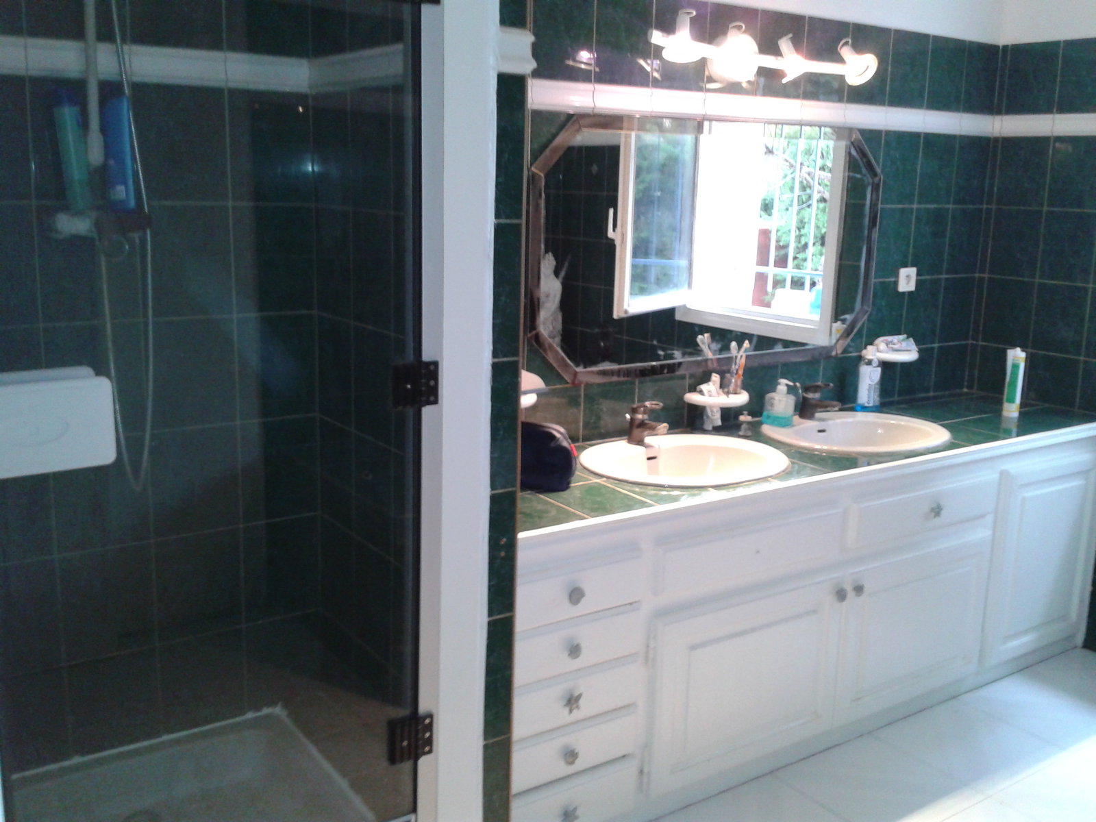 Hele Huis Lédenon 73491