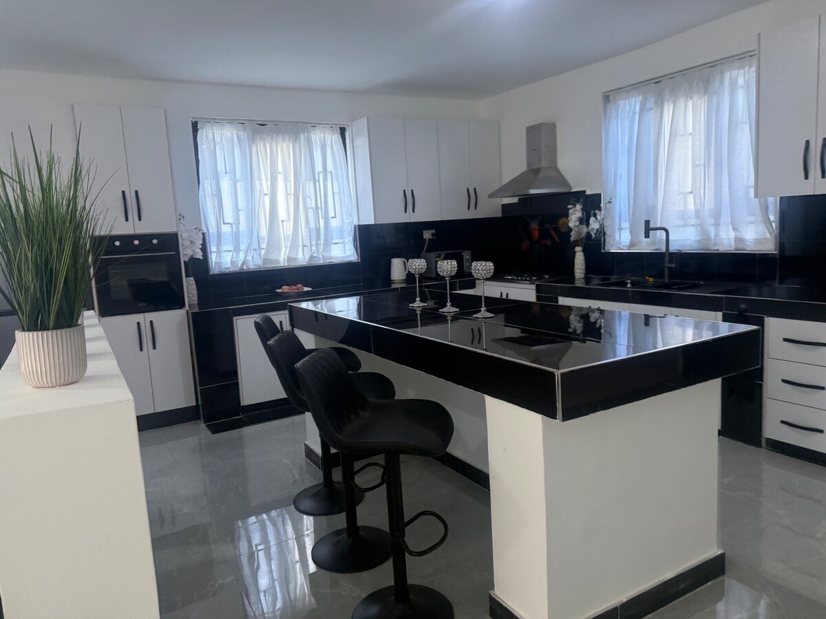 Casa Entera Pridelands 670731