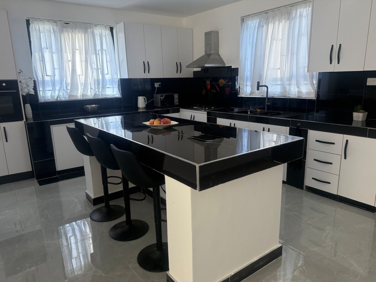 Alloggio Intero Pridelands 670731