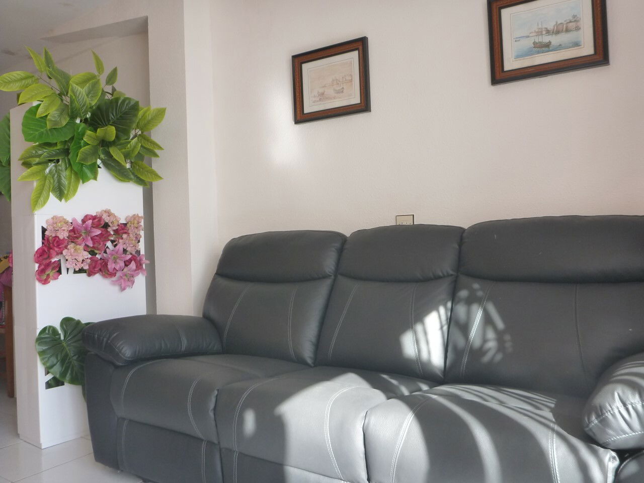 Independent Studio Roses 15655