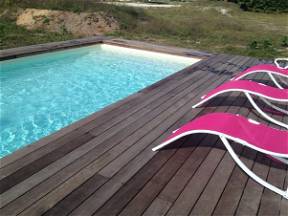 Villa With Swimming Pool And Wifi For Rent In The Landes