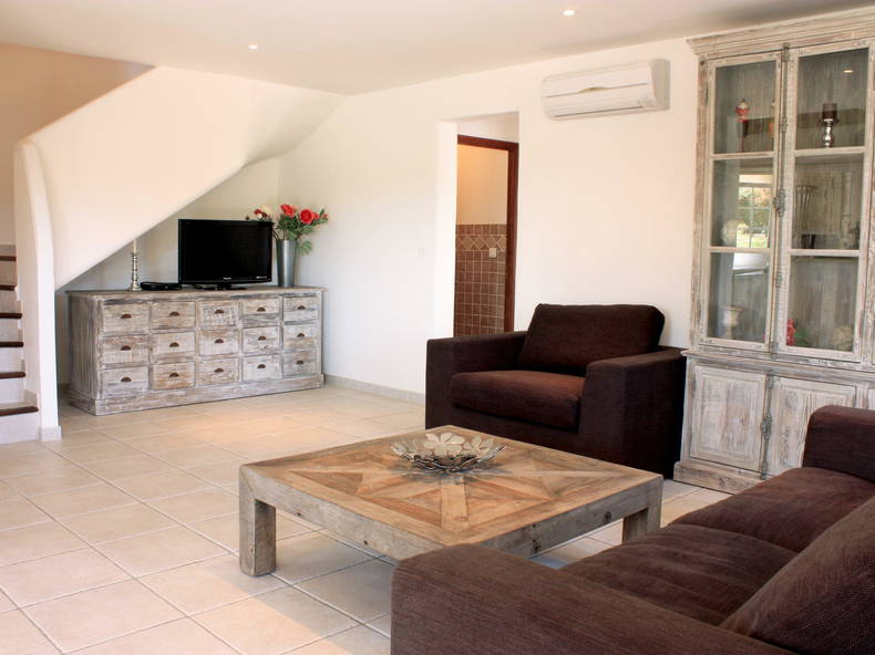 Entire Home Vogüé 154117-5