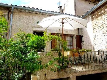 Roomlala | Village Cottage 4 To 6 People Between Lure And Ventoux / Healthy