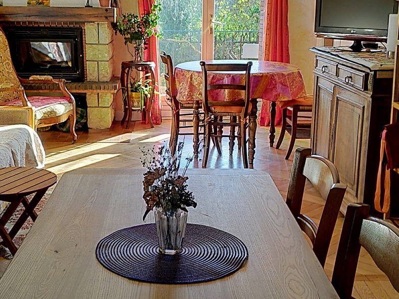 Entire Home Brénod 246314-1