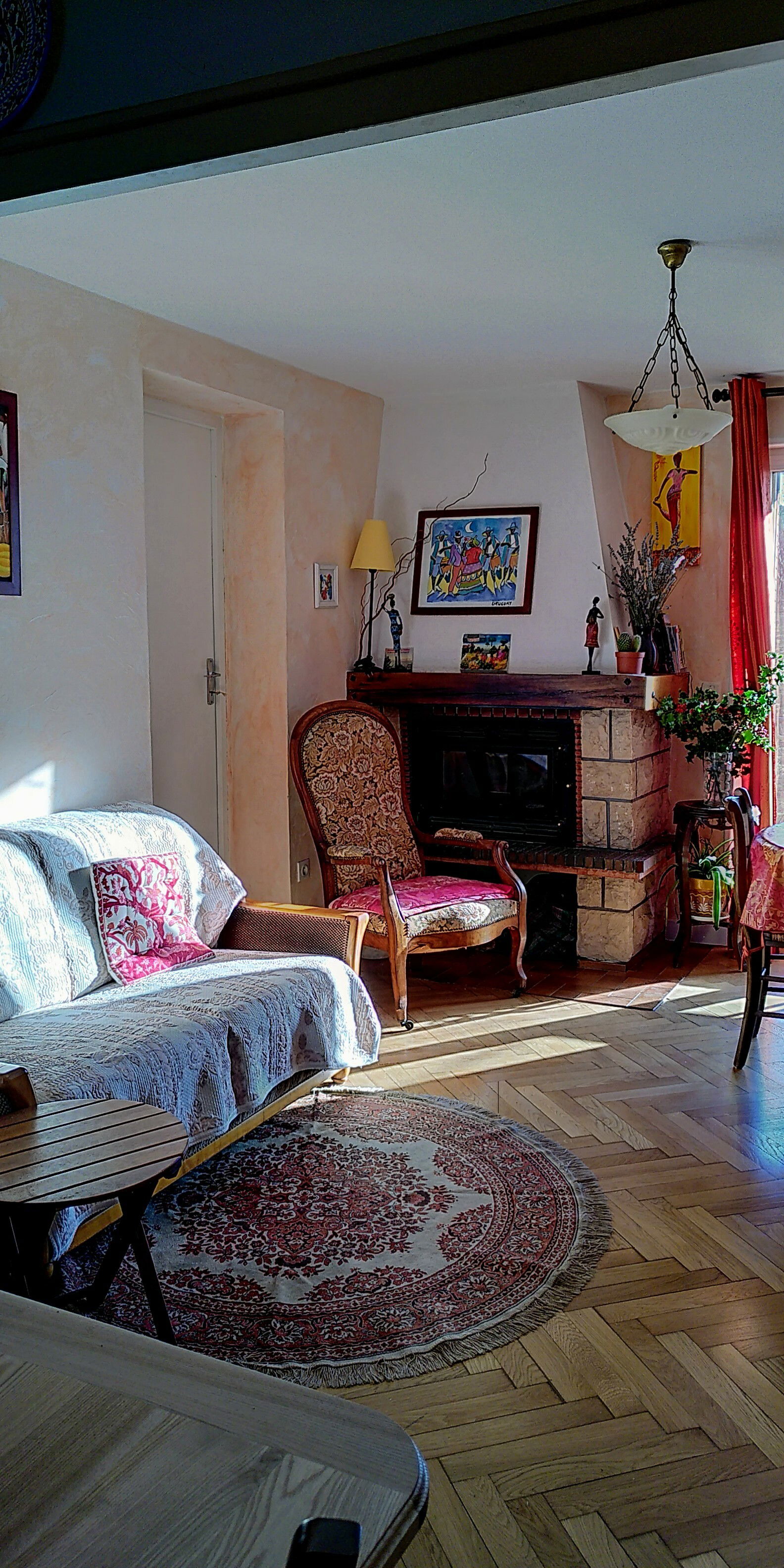 Independent Studio Brénod 246314