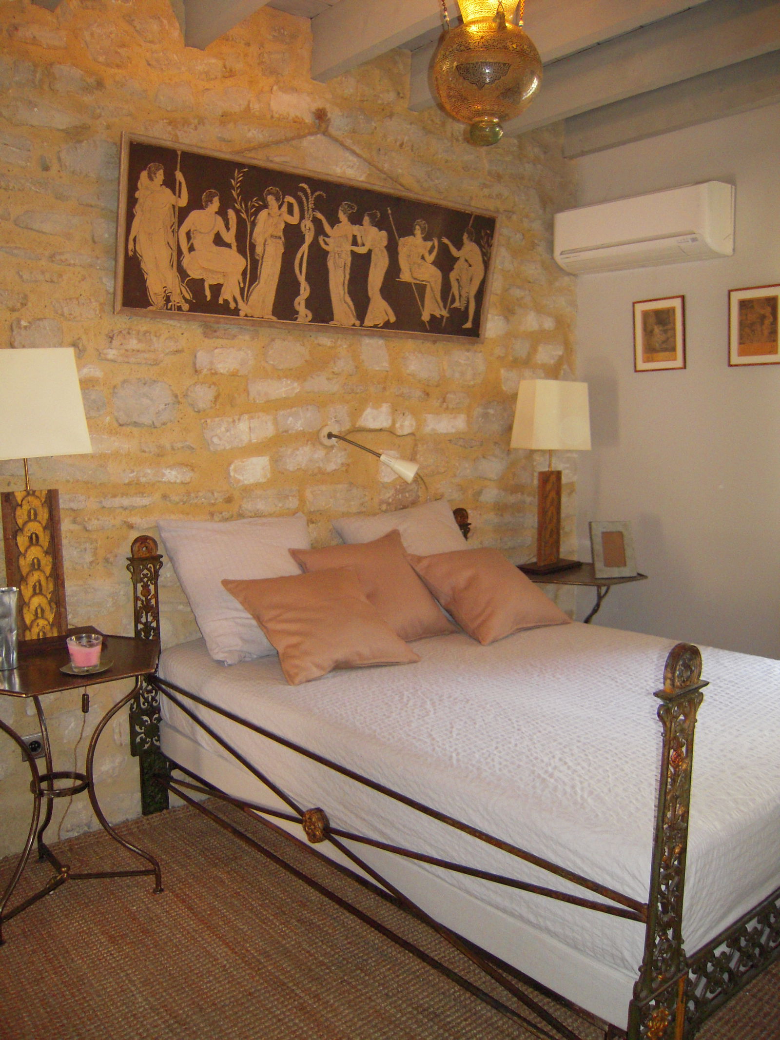 Independent Studio L'Isle-sur-la-Sorgue 53445