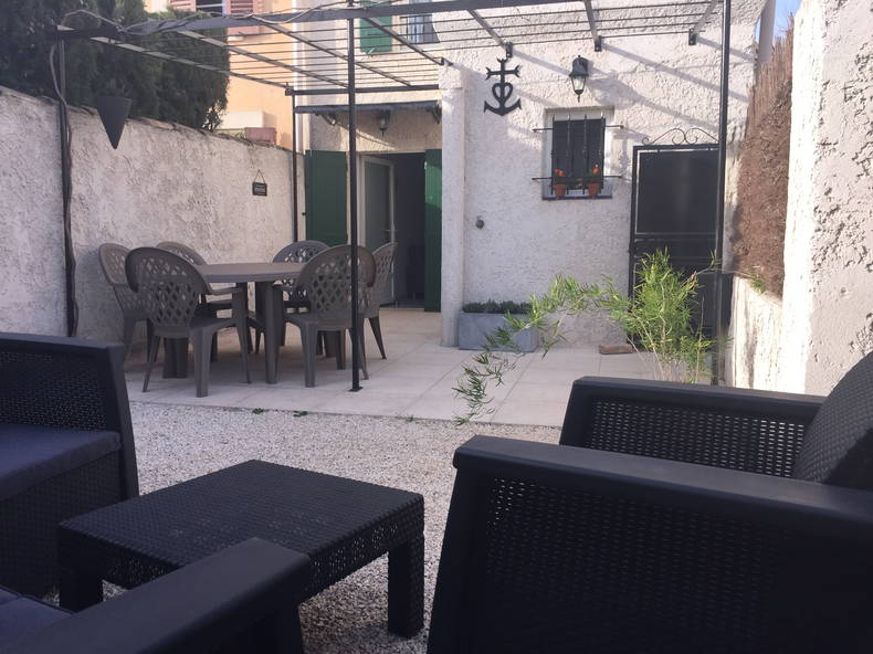 Entire Home Maillane 163490-1