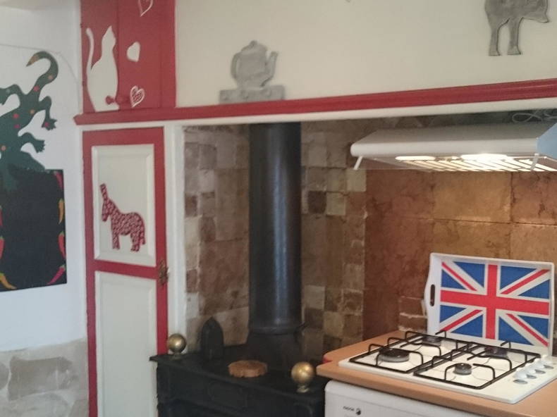 Entire Home Marseille 94740-2