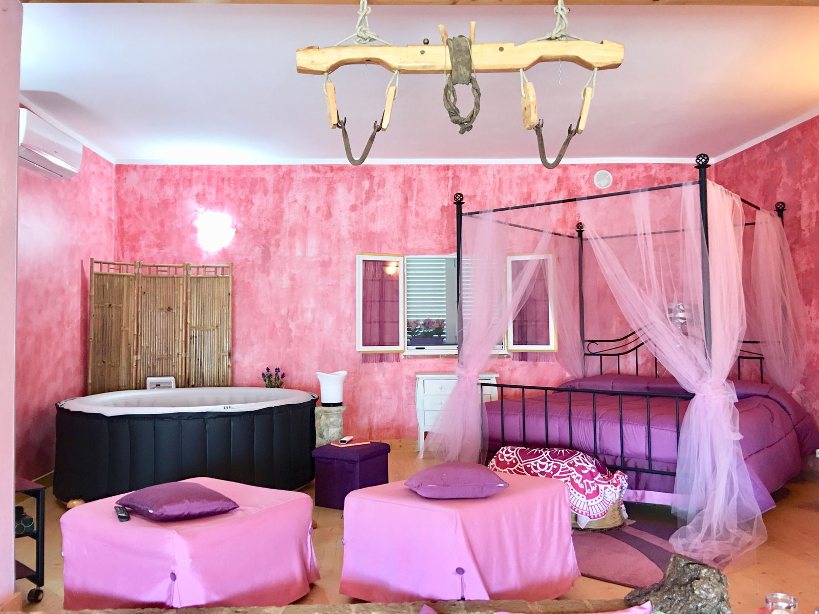 Oberoende Studio Sonnino 190267