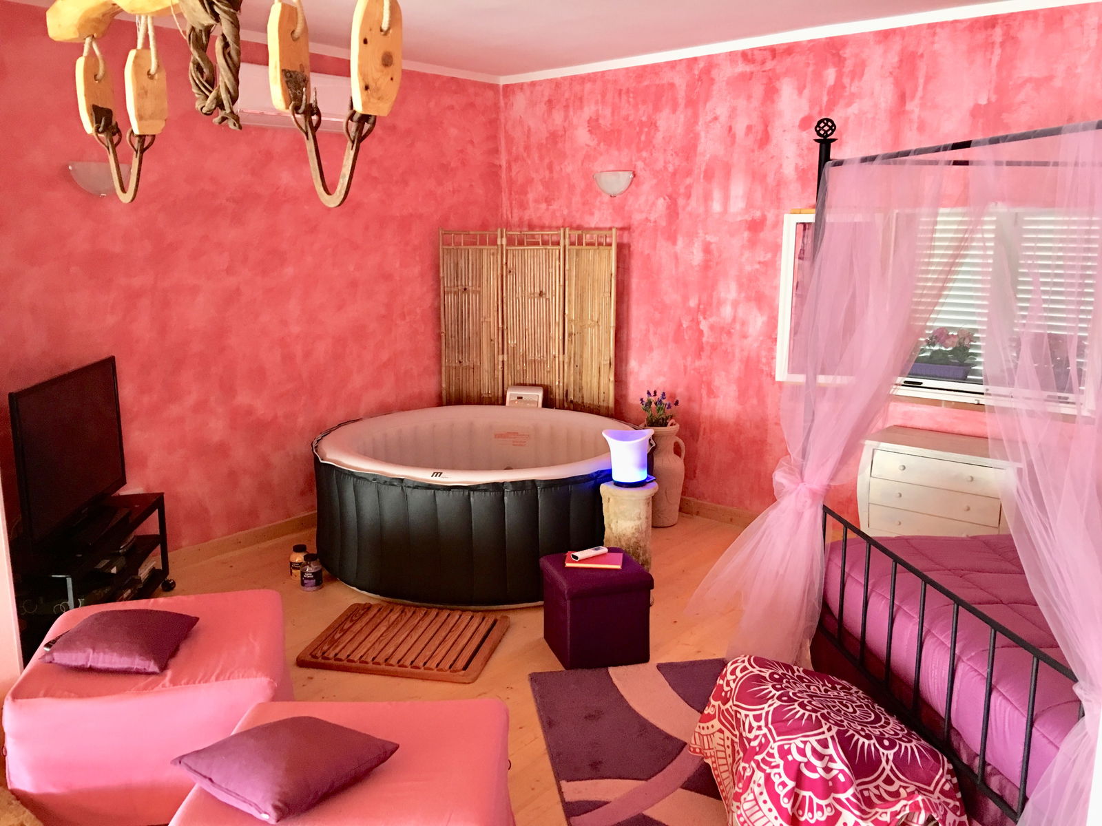 Oberoende Studio Sonnino 190267