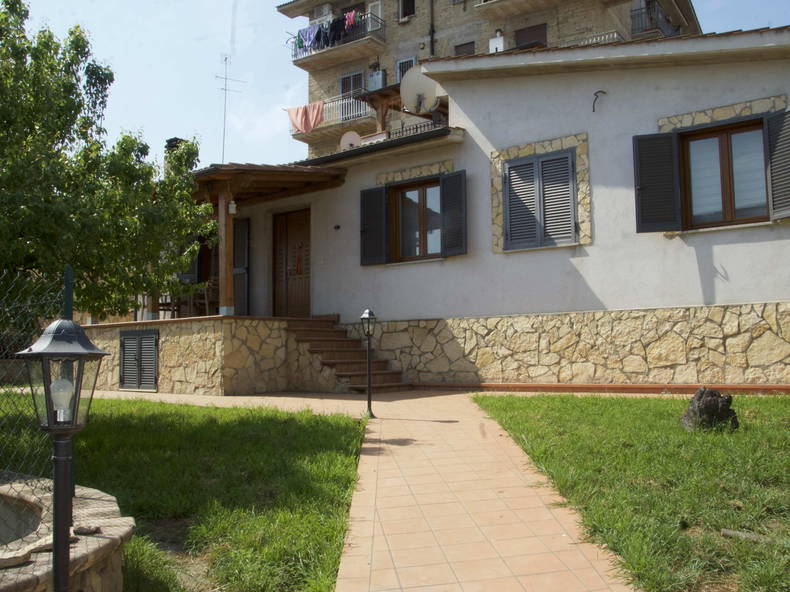 Tutta La Casa Roma 187714-1