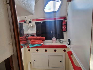 Entire Home Cherbourg-En-Cotentin 658089-24