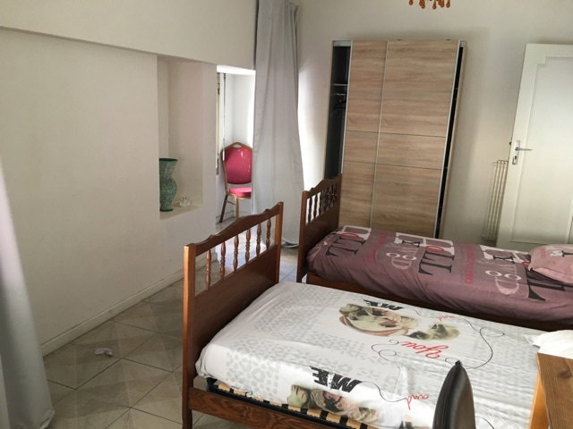 Gastgezin Nice 180948