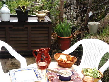 Studio À Louer Monts-De-Randon 363147-1