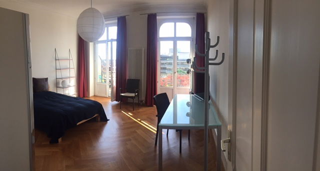 Kotimajoitus Montreux 150407