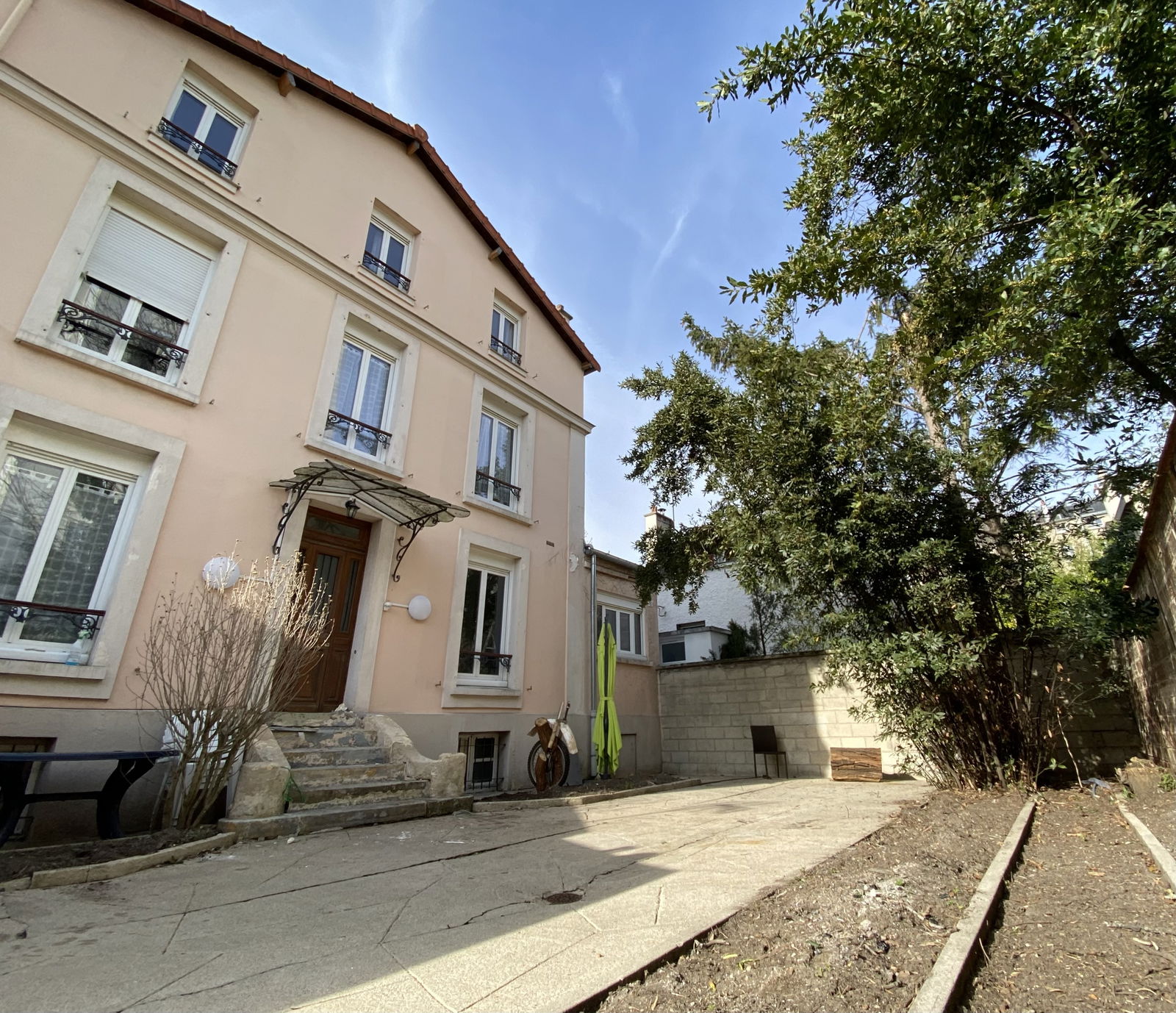 Järjestäminen La Garenne-Colombes 256625