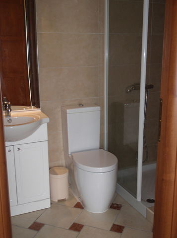 Kotimajoitus Vence 27143