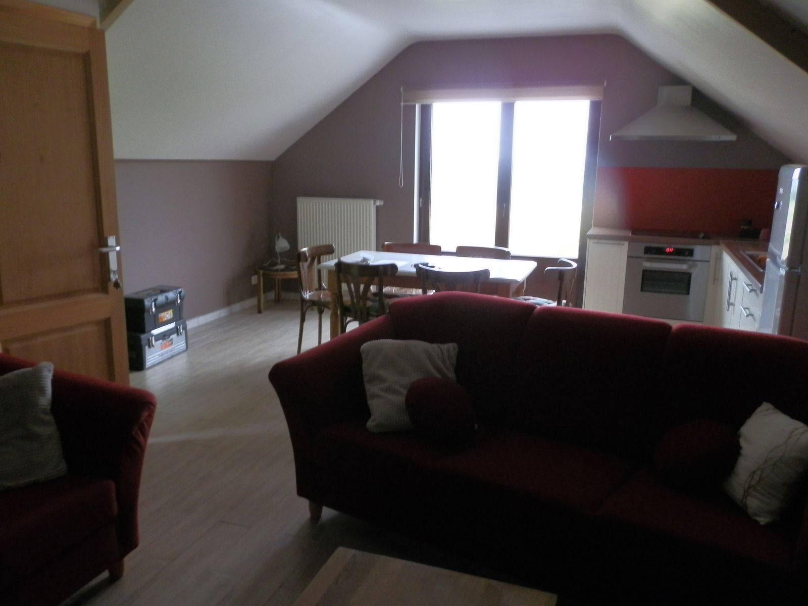 Kotimajoitus Charleroi 82127