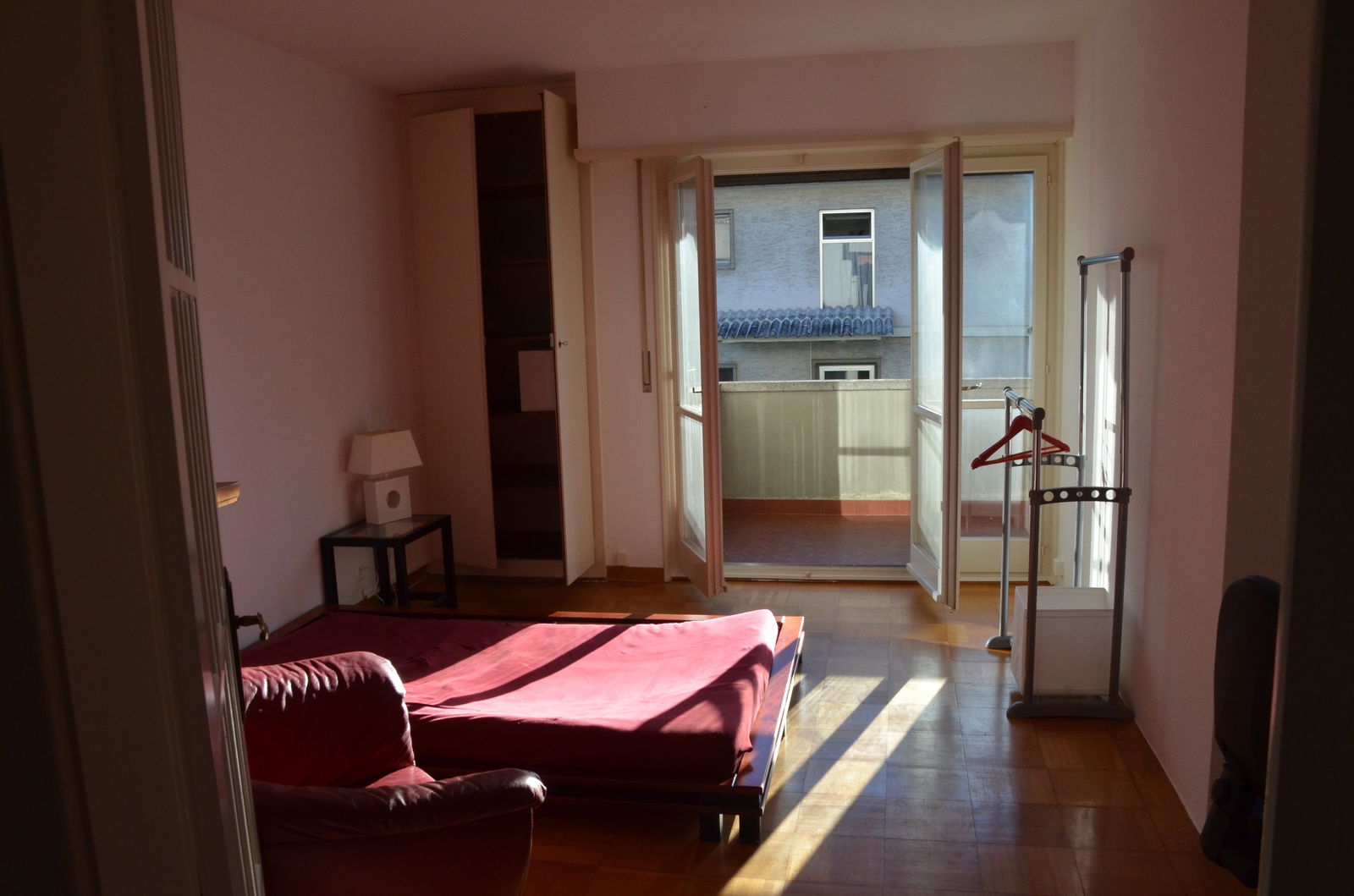 Itsenäinen Studio Renens 135962