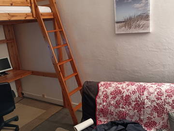Roomlala | W pełni umeblowane studio