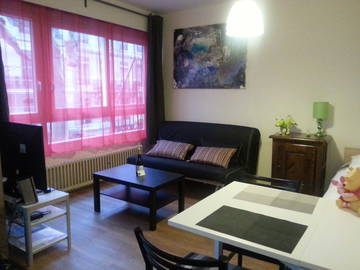 Roomlala | W pełni umeblowane studio do wynajęcia 