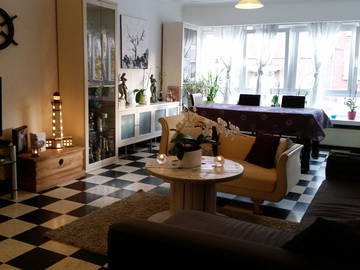 Roomlala | W pełni wyposażone jasne mieszkanie + ogródek