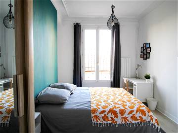 Roomlala | Warm And Bright Room – 12m² - PA59