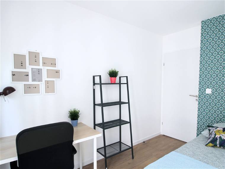 Chambre À Louer Clichy 241203