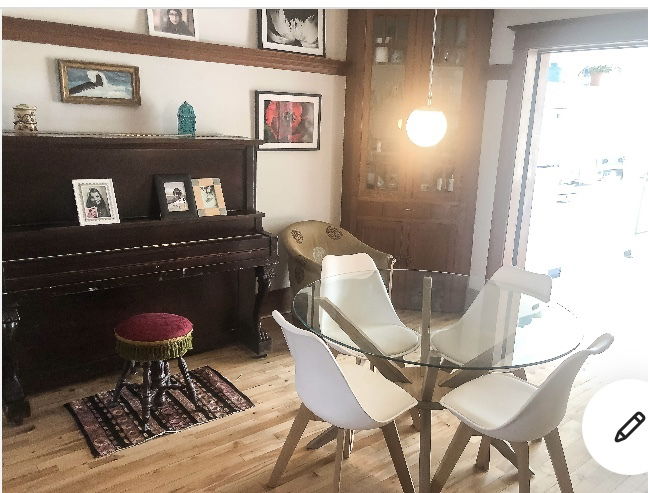 Independent Studio Montréal 257137