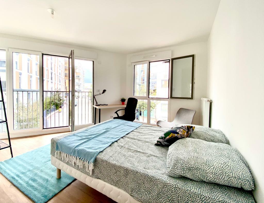 Kolokation Clichy 239464