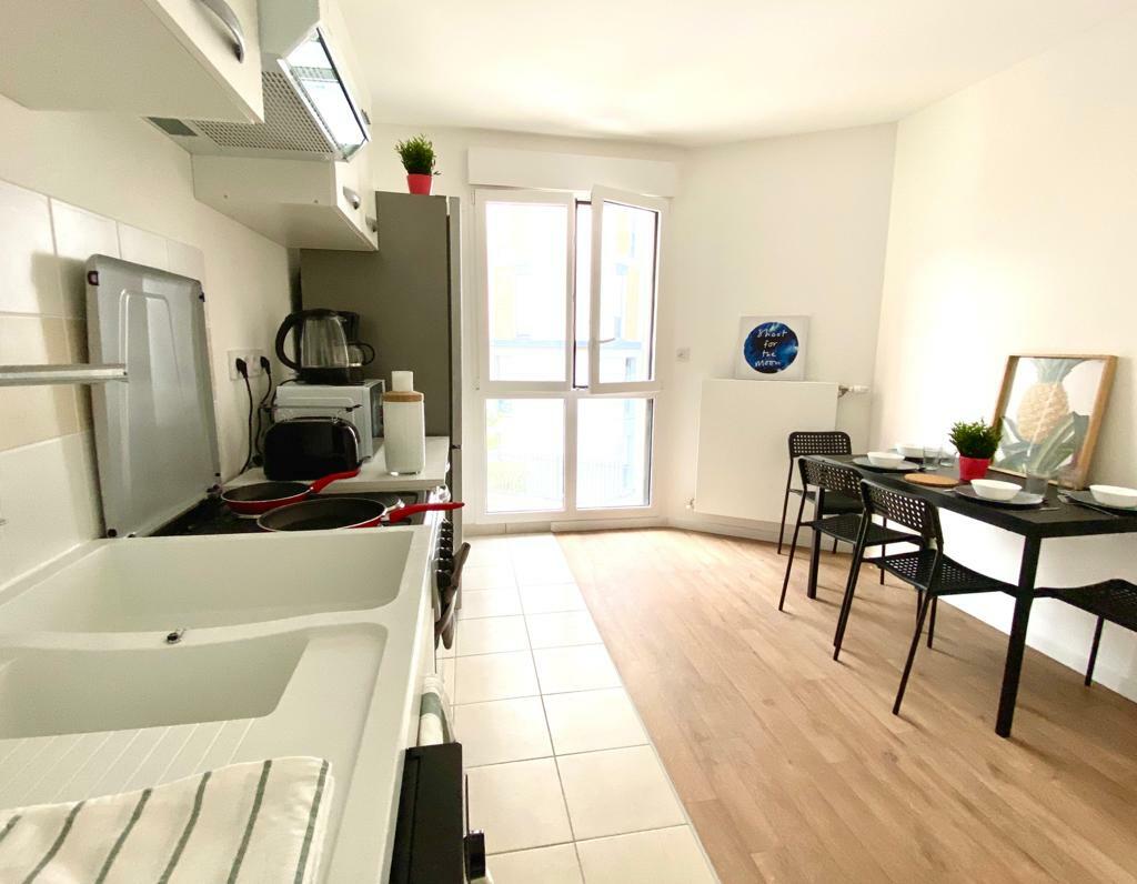 Kolokation Clichy 239464