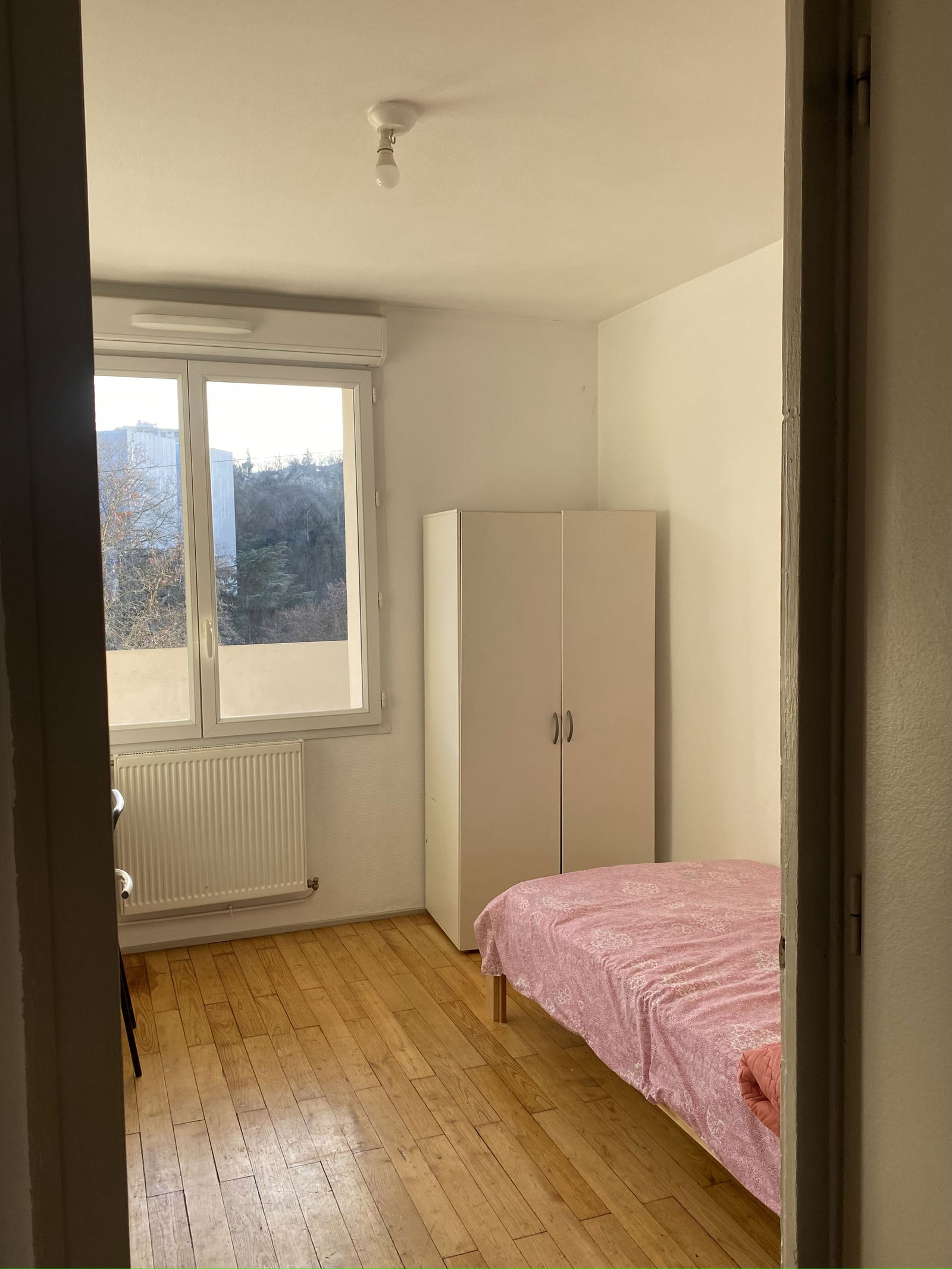 Hjemmeophold Lyon 382254