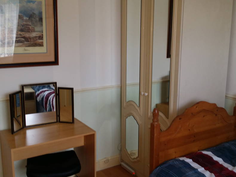 Homestay Blandford St Mary 219718-2