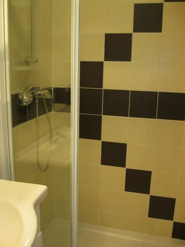 Homestay Écully 13118