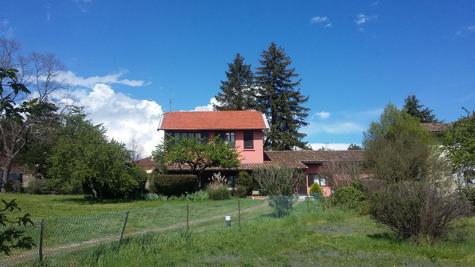 Kolokation Saint-Genis-les-Ollières 648442