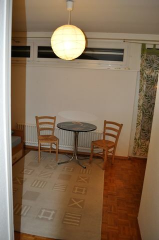 Gastfamilie Carouge 49099