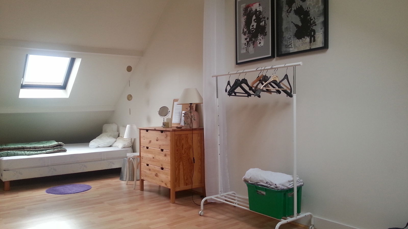 Kolokation Cergy-le-Haut 38564