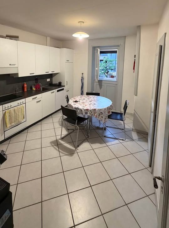 Wohngemeinschaft Neuchâtel 670267