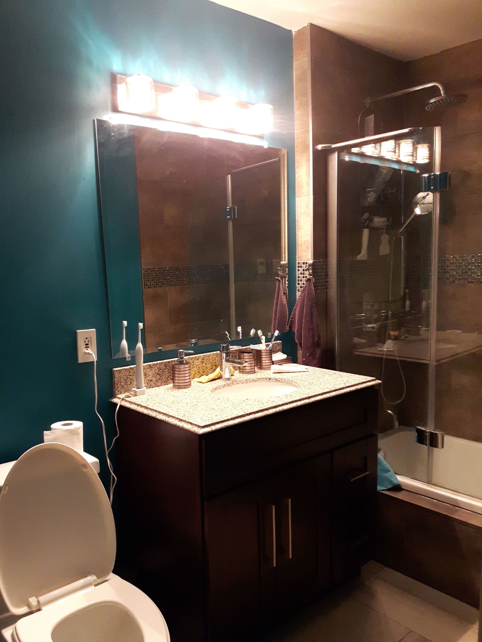 Gästezimmer Montréal 7650