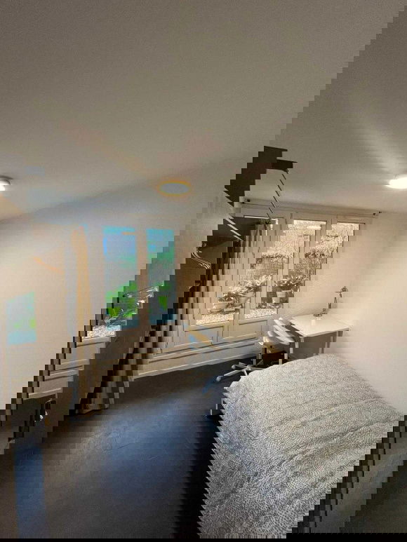 Kolokation Évry-Courcouronnes 495996