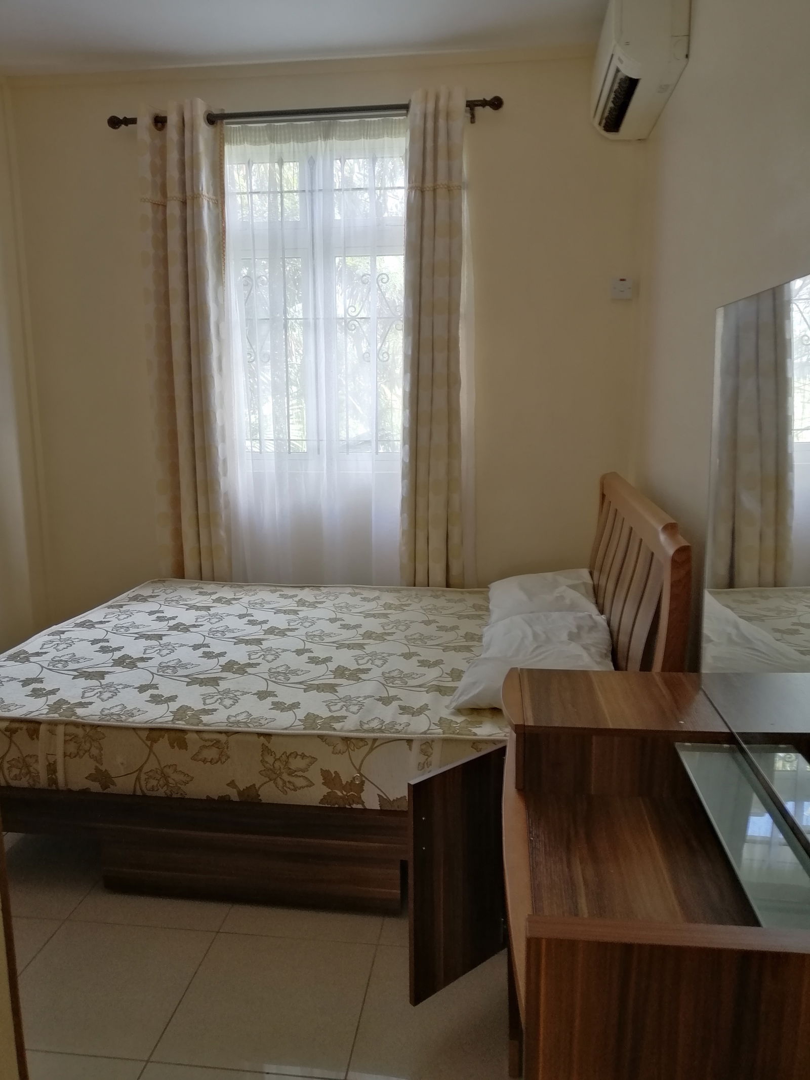 Kolokation Flic en Flac 256322