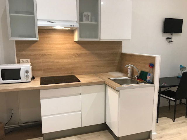 Kolokation Nice 222003