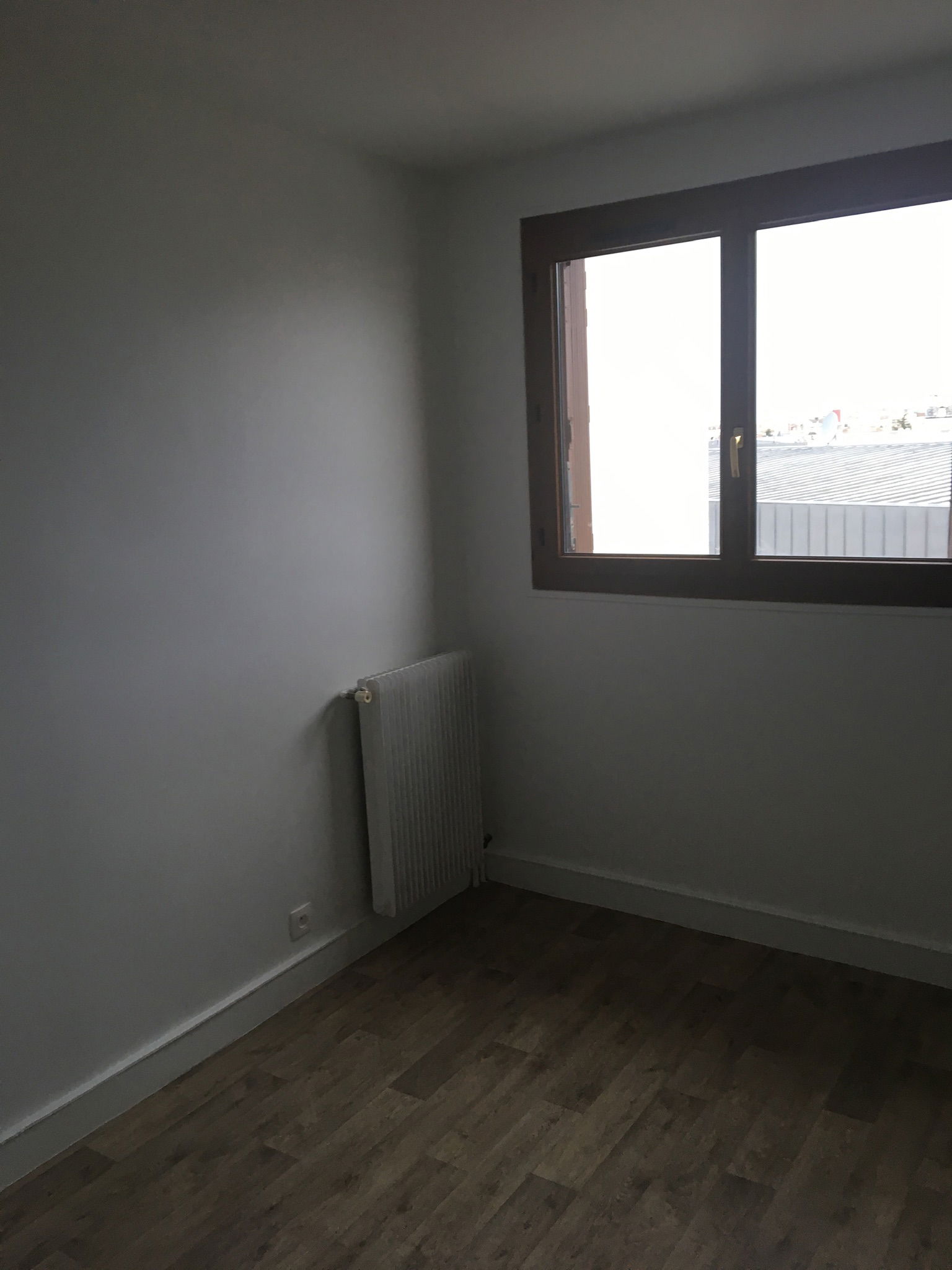 Unabhängiges Studio Asnières-sur-Seine 266403