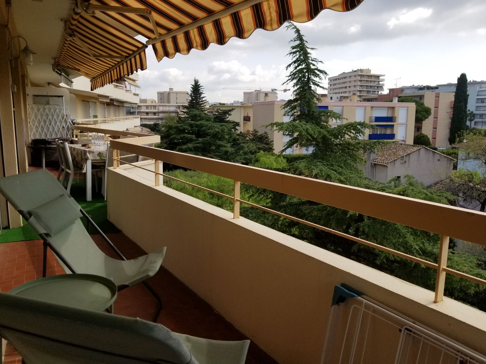 Gastfamilie Fréjus 349385