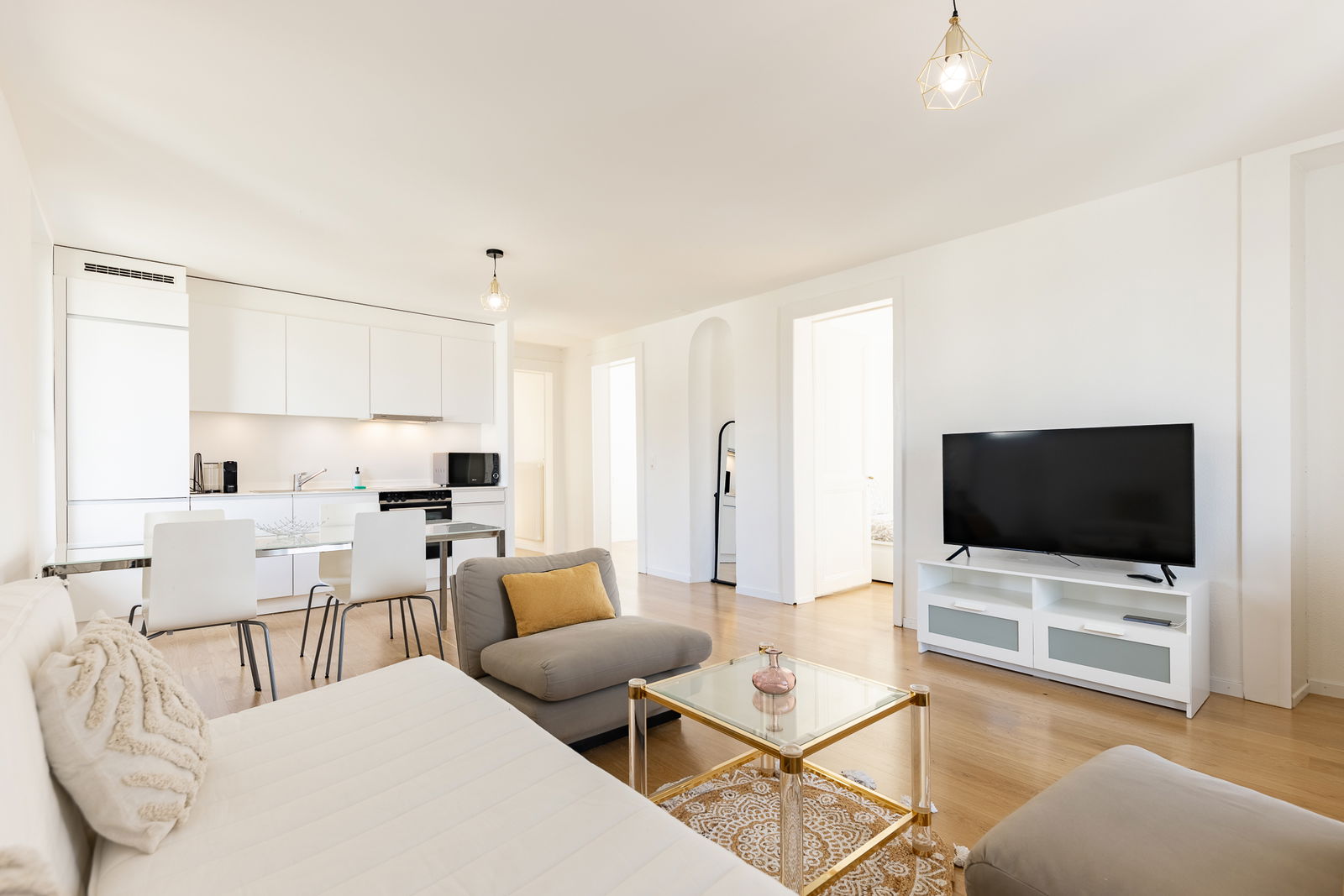 Unabhängiges Studio Renens 599430