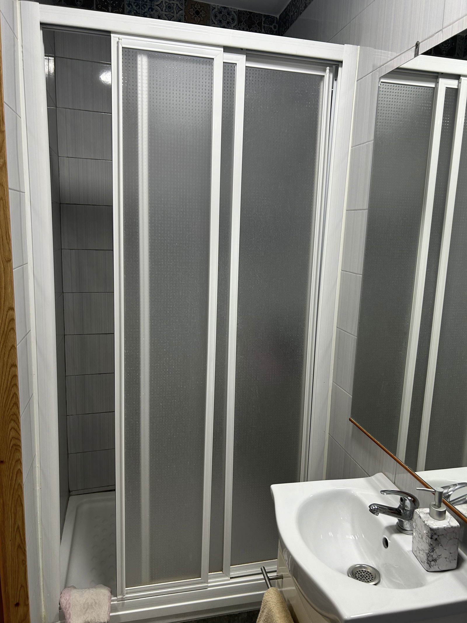 Ganzes Haus L'Hospitalet de Llobregat 651599