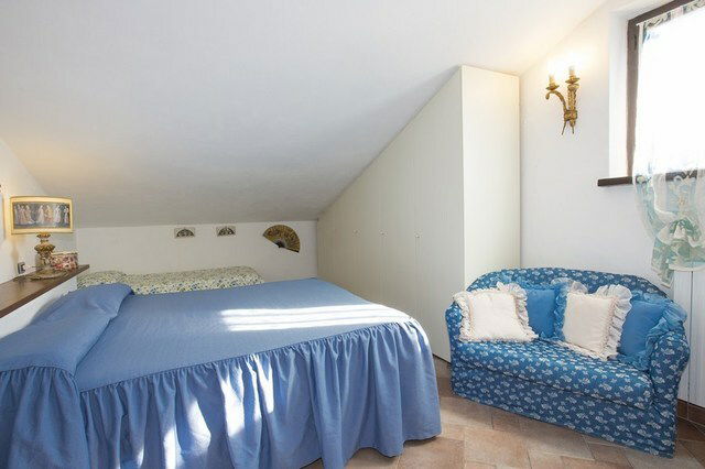 Unabhängiges Studio Monticiano 24250