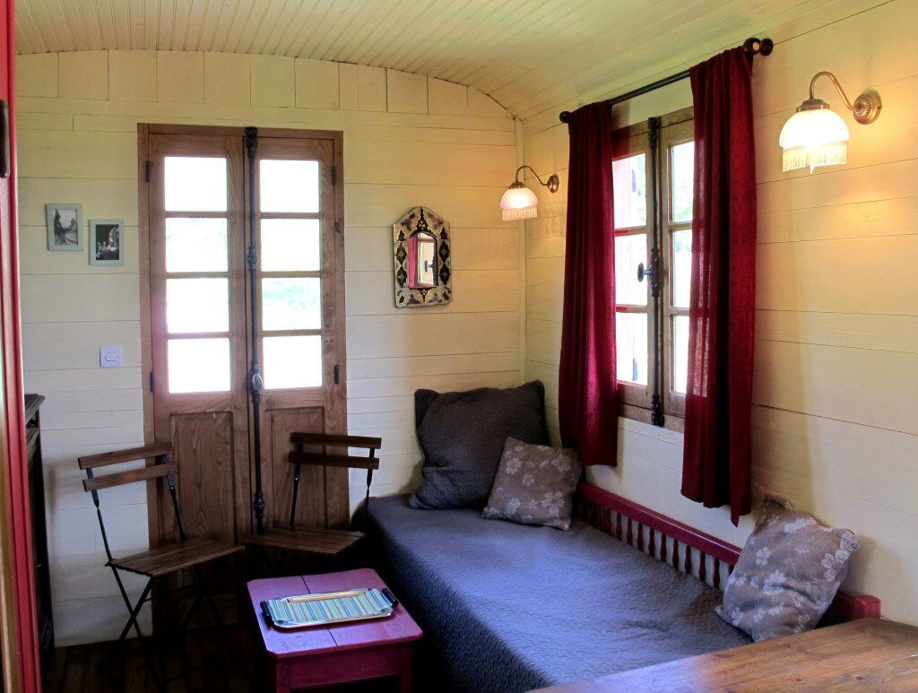 Gästezimmer Montmaur 86049