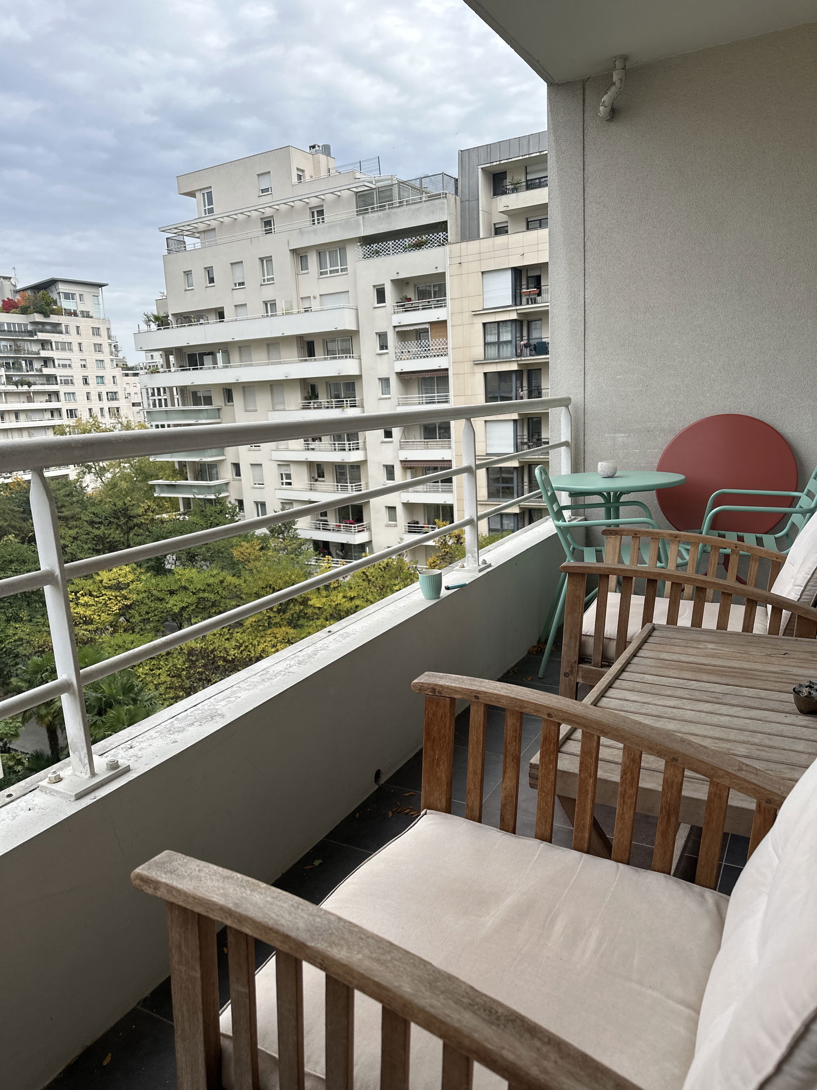 Kolokation Courbevoie 439250