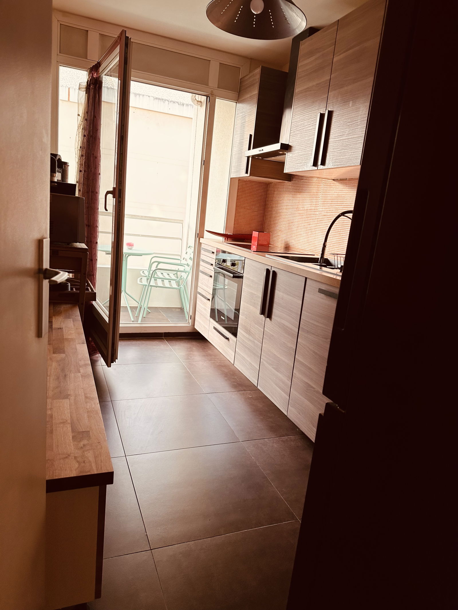 Kolokation Courbevoie 439250